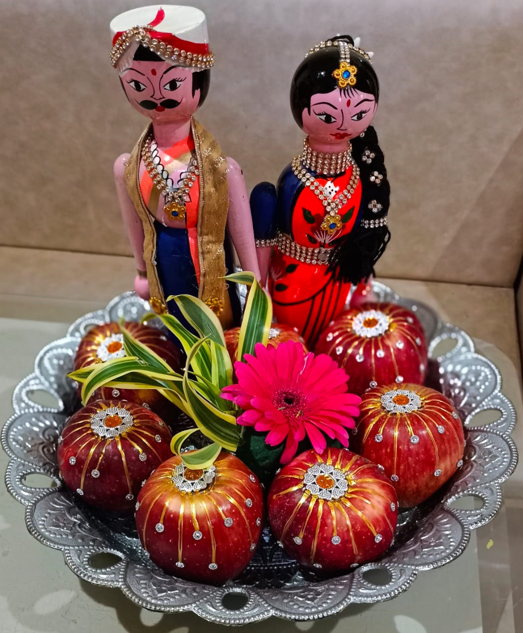 Creative Plate Decoration